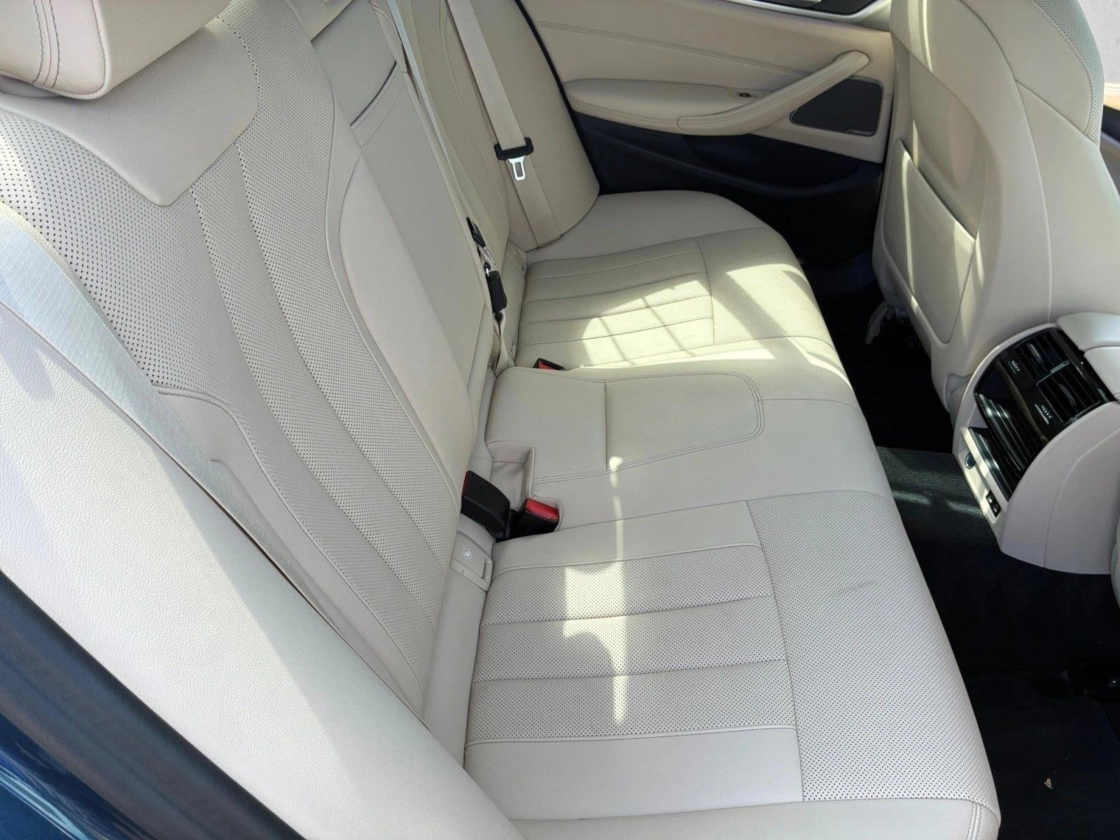 2023 BMW 530 i