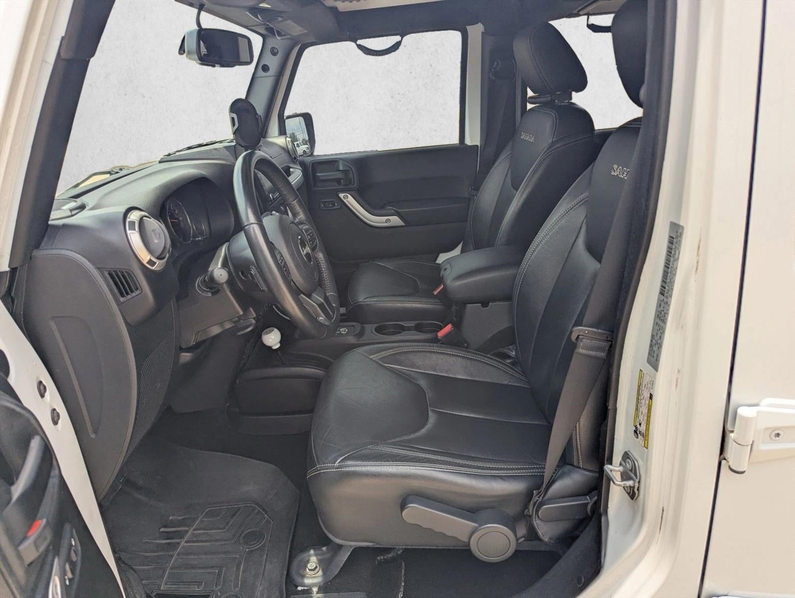 2017 Jeep Wrangler Unlimited Sahara 4x4
