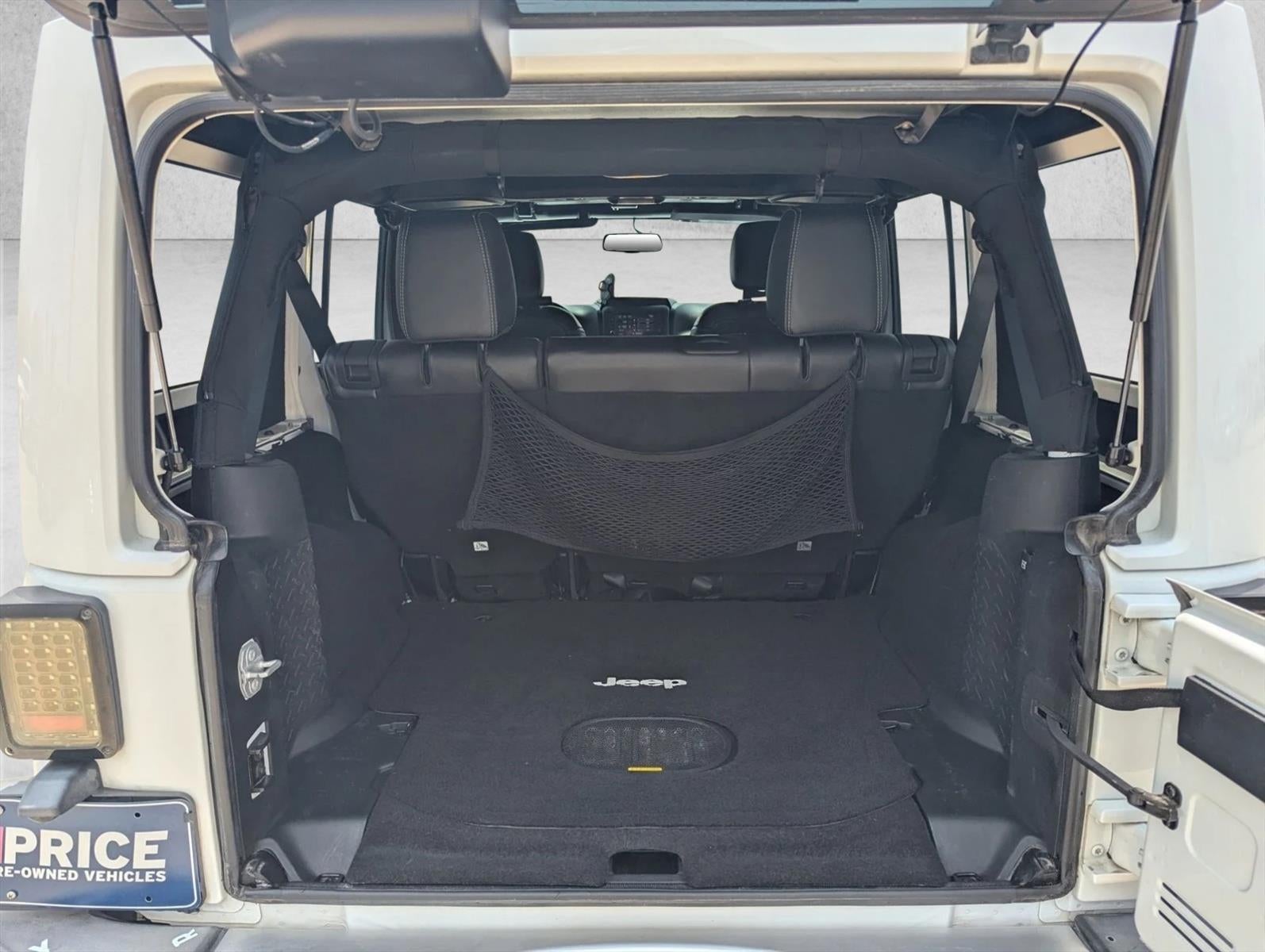 2017 Jeep Wrangler Unlimited Sahara 4x4