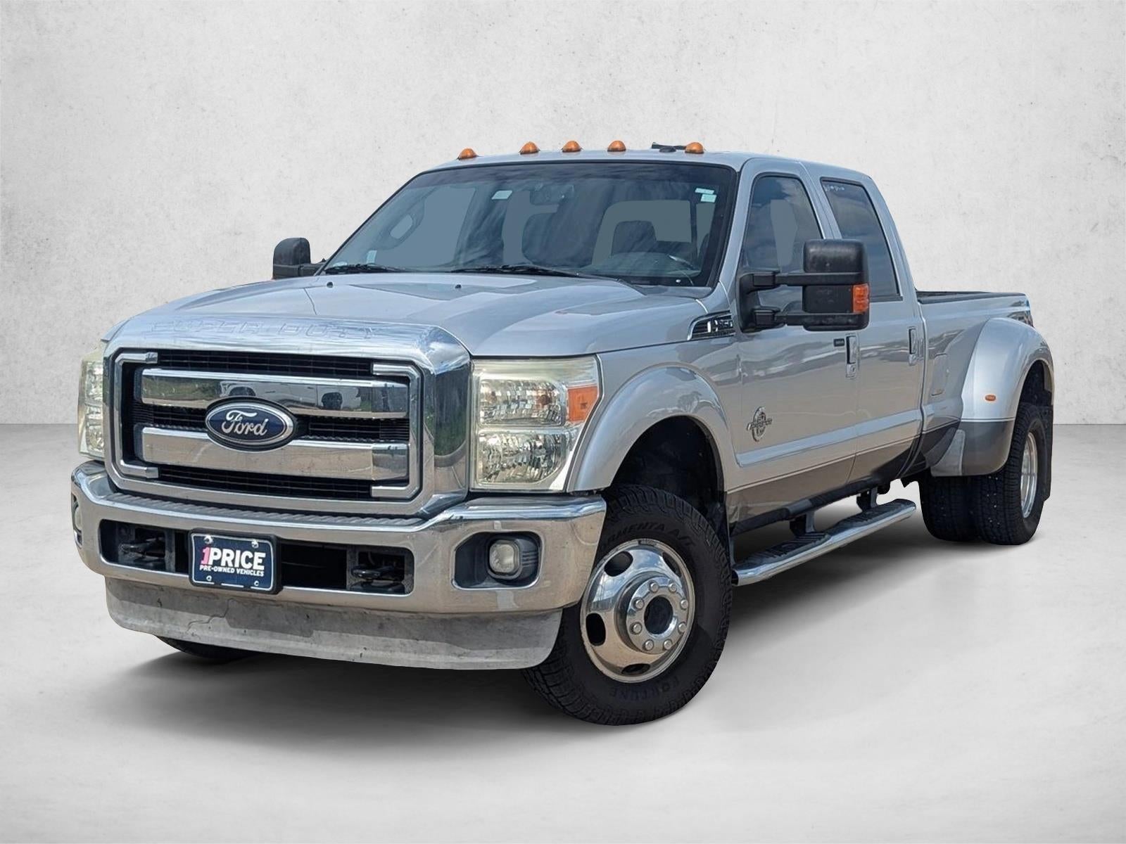 2011 Ford Super Duty F-350 DRW XL