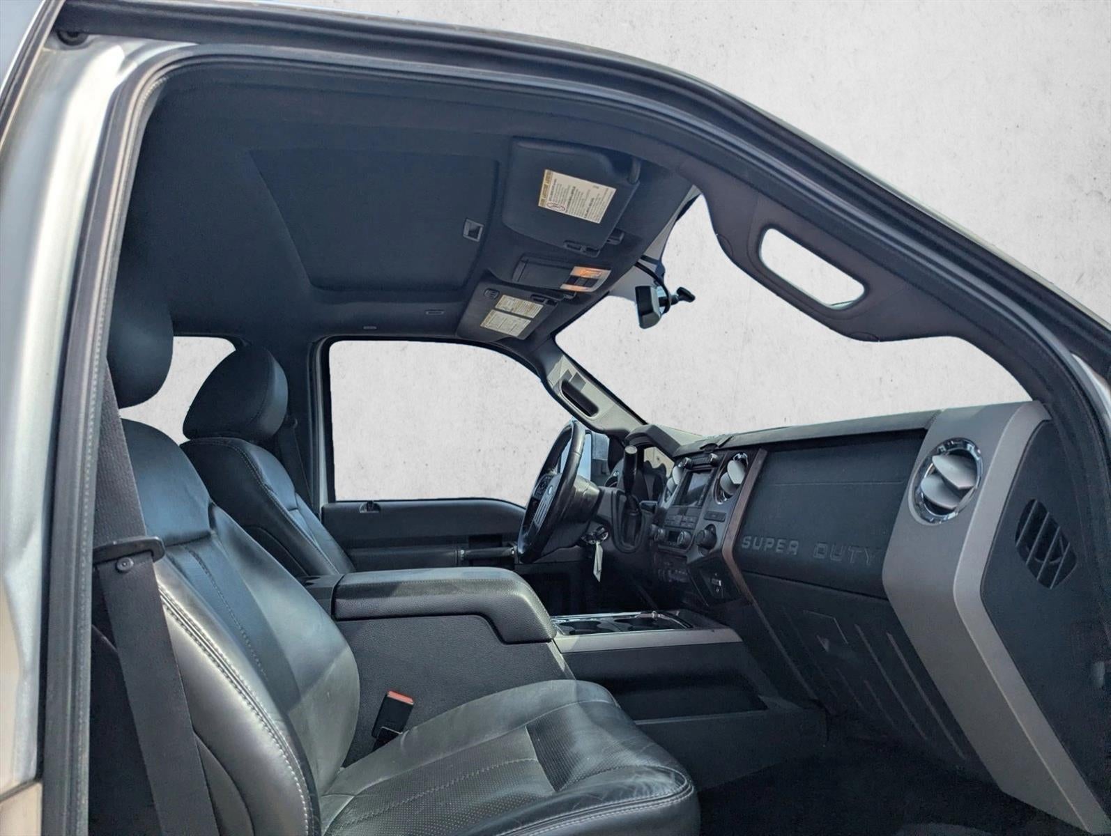 2011 Ford Super Duty F-350 DRW XL