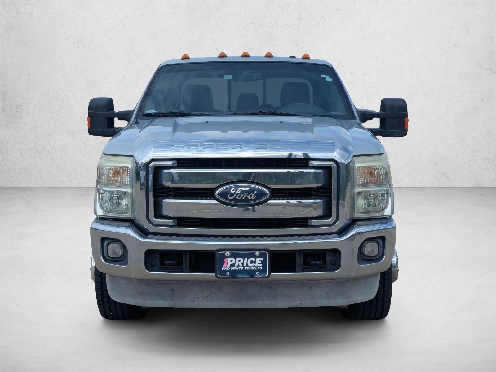 2011 Ford Super Duty F-350 DRW XL