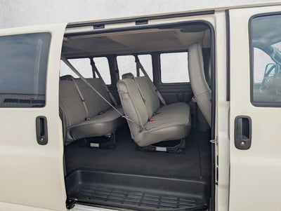 2025 Chevrolet Express Passenger 1LT