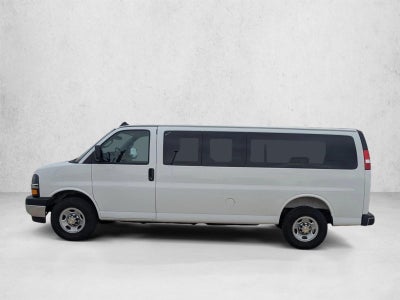 2025 Chevrolet Express Passenger 1LT
