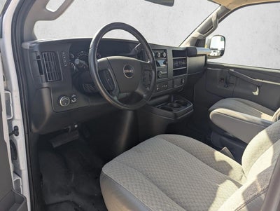2023 GMC Savana Passenger 3500 LS