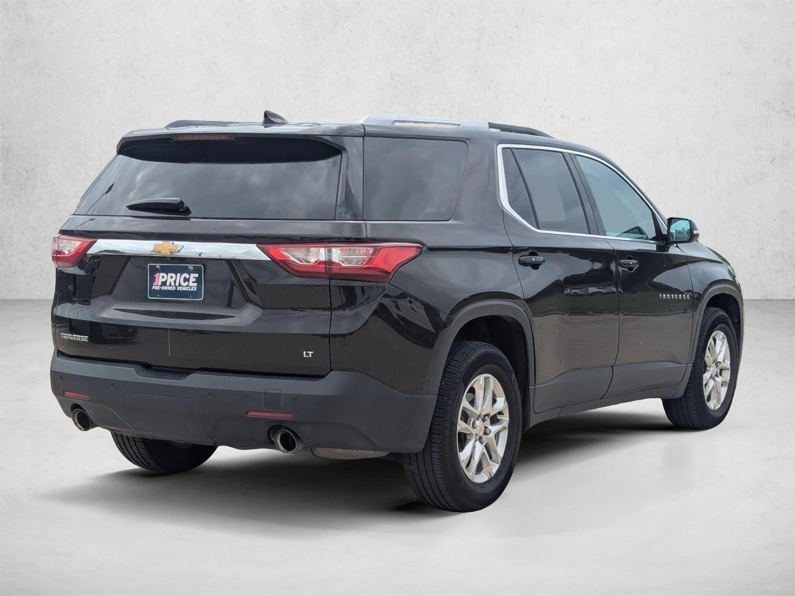 2018 Chevrolet Traverse LT Cloth