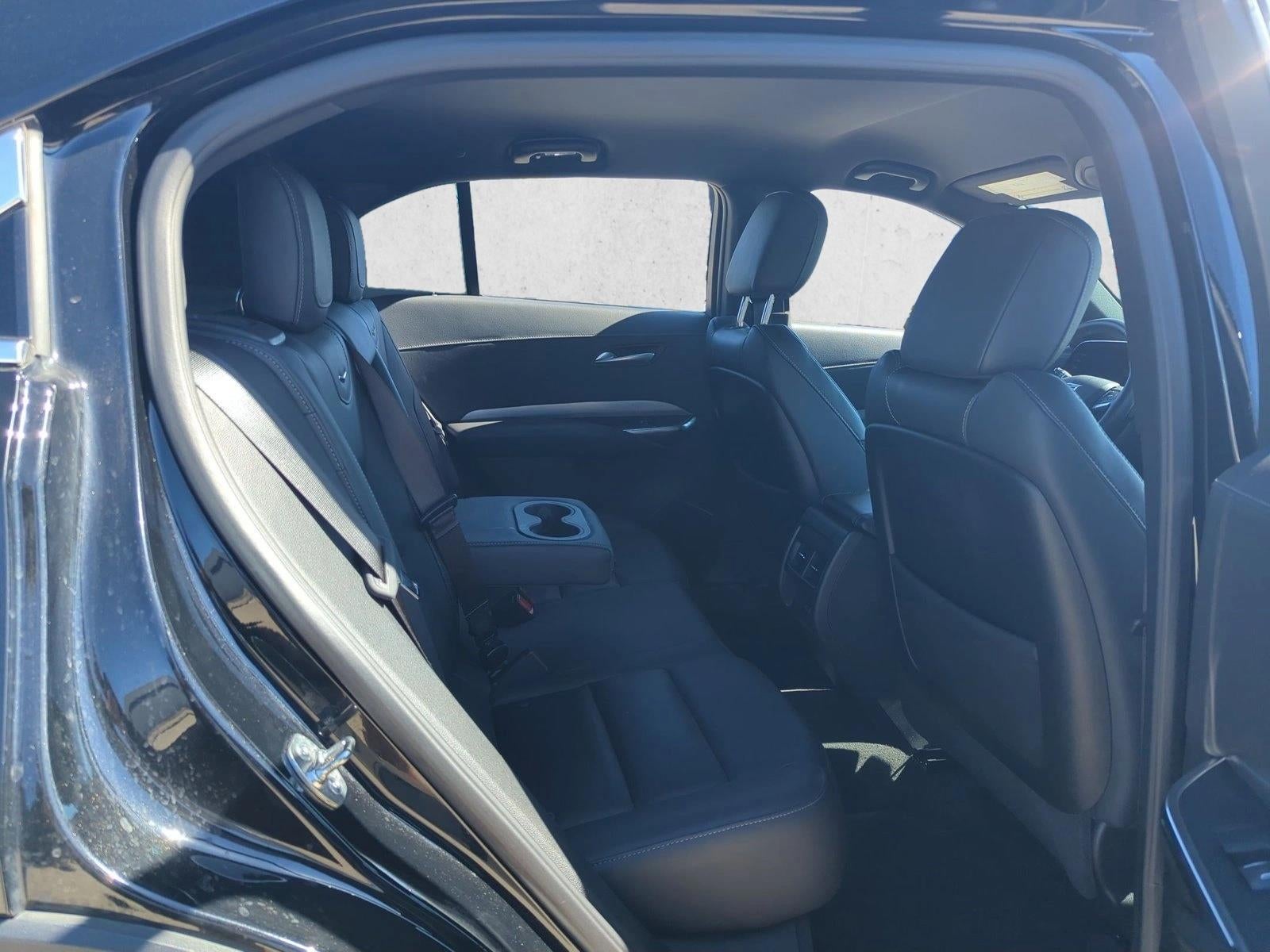 2025 Cadillac XT4 Premium Luxury