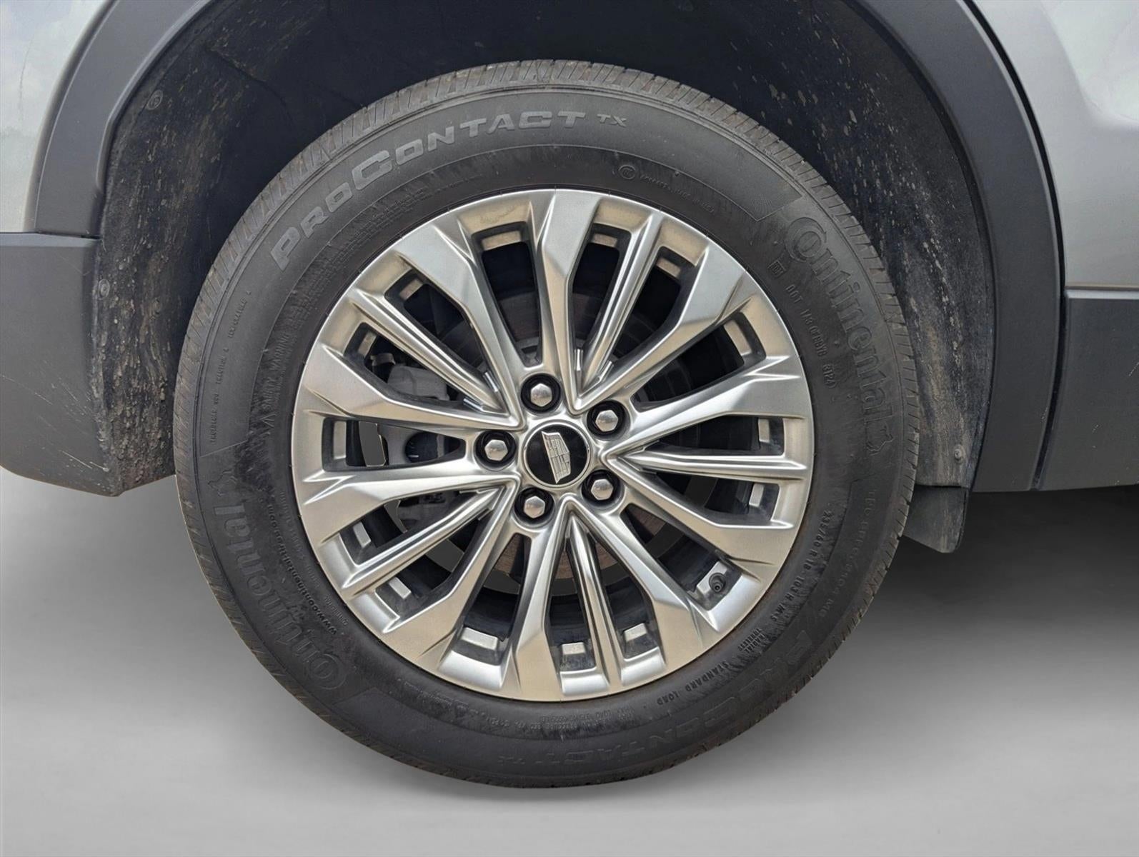 2025 Cadillac XT4 Premium Luxury