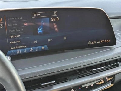 2025 Cadillac XT4 Premium Luxury