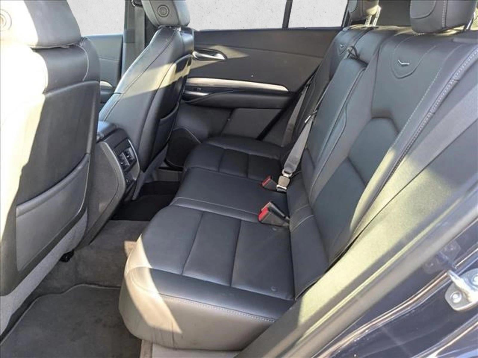 2025 Cadillac XT4 Premium Luxury