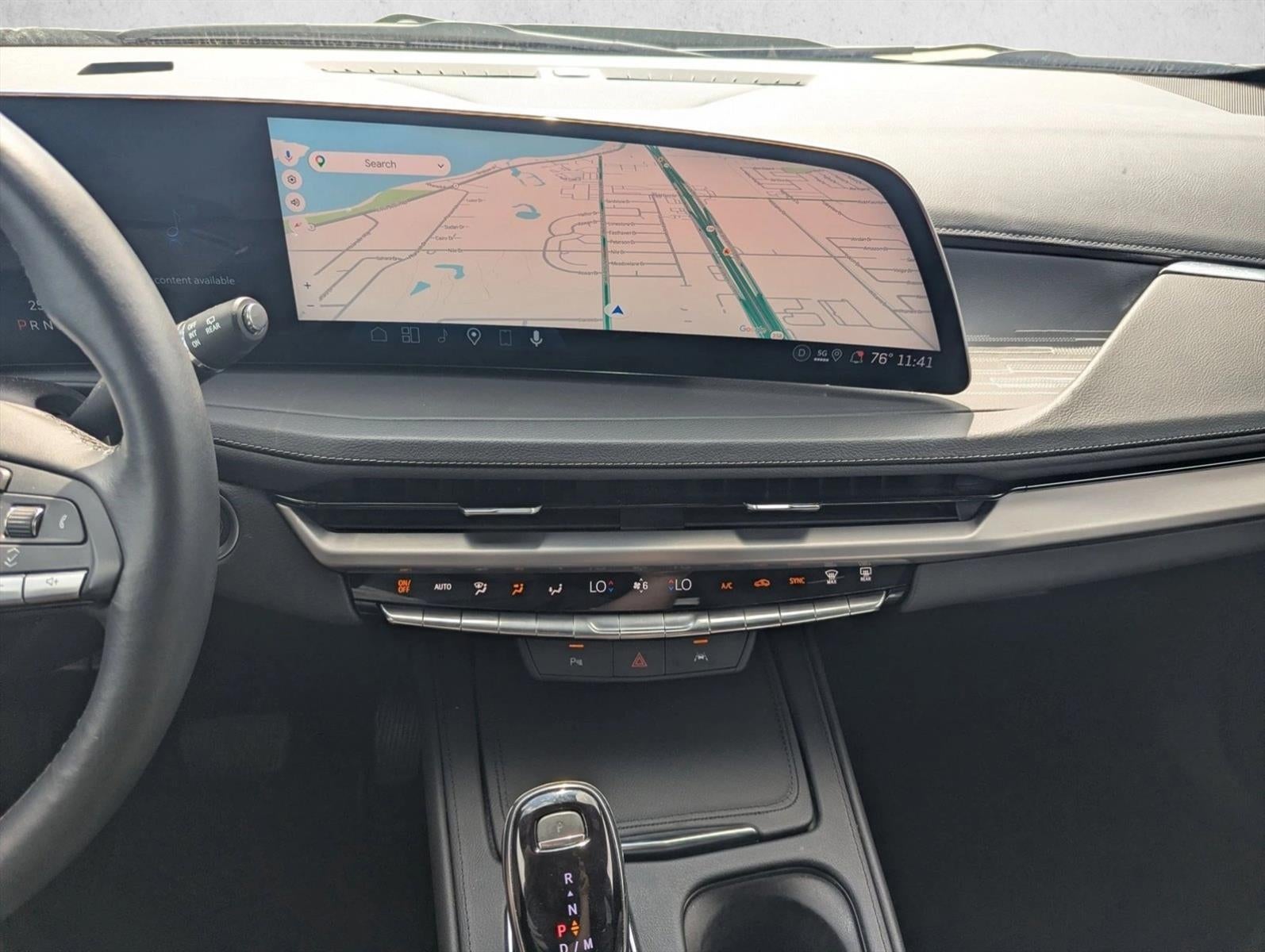 2025 Cadillac XT4 Premium Luxury