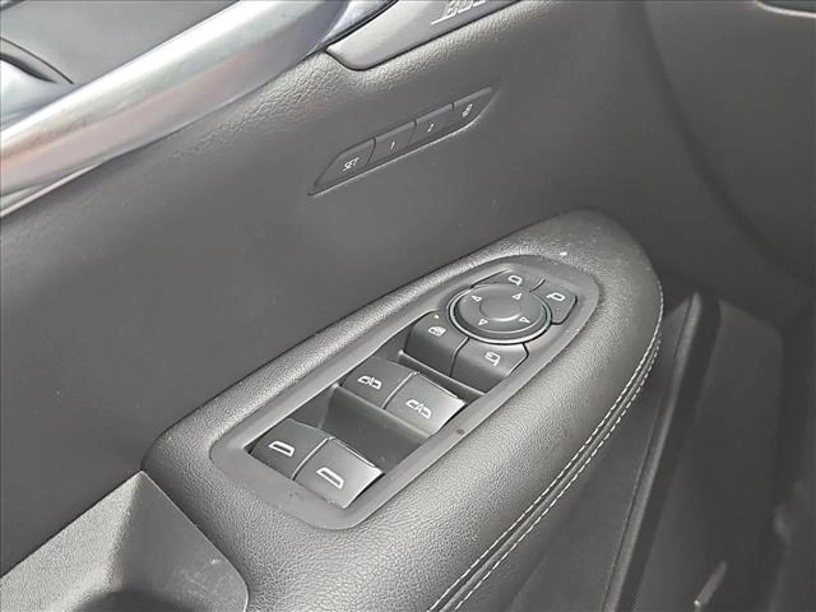 2023 Cadillac XT5 FWD Premium Luxury
