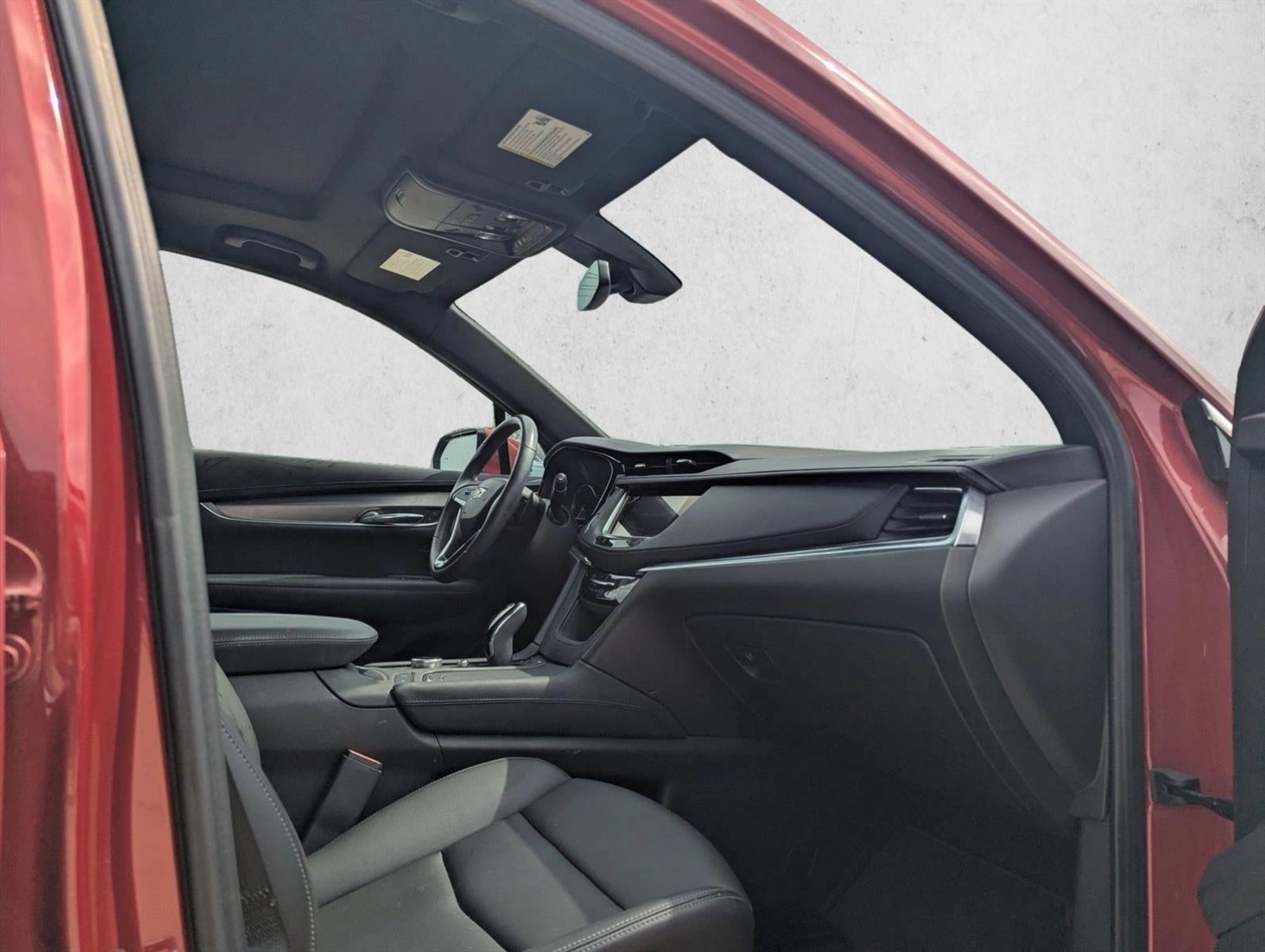 2023 Cadillac XT6 Luxury