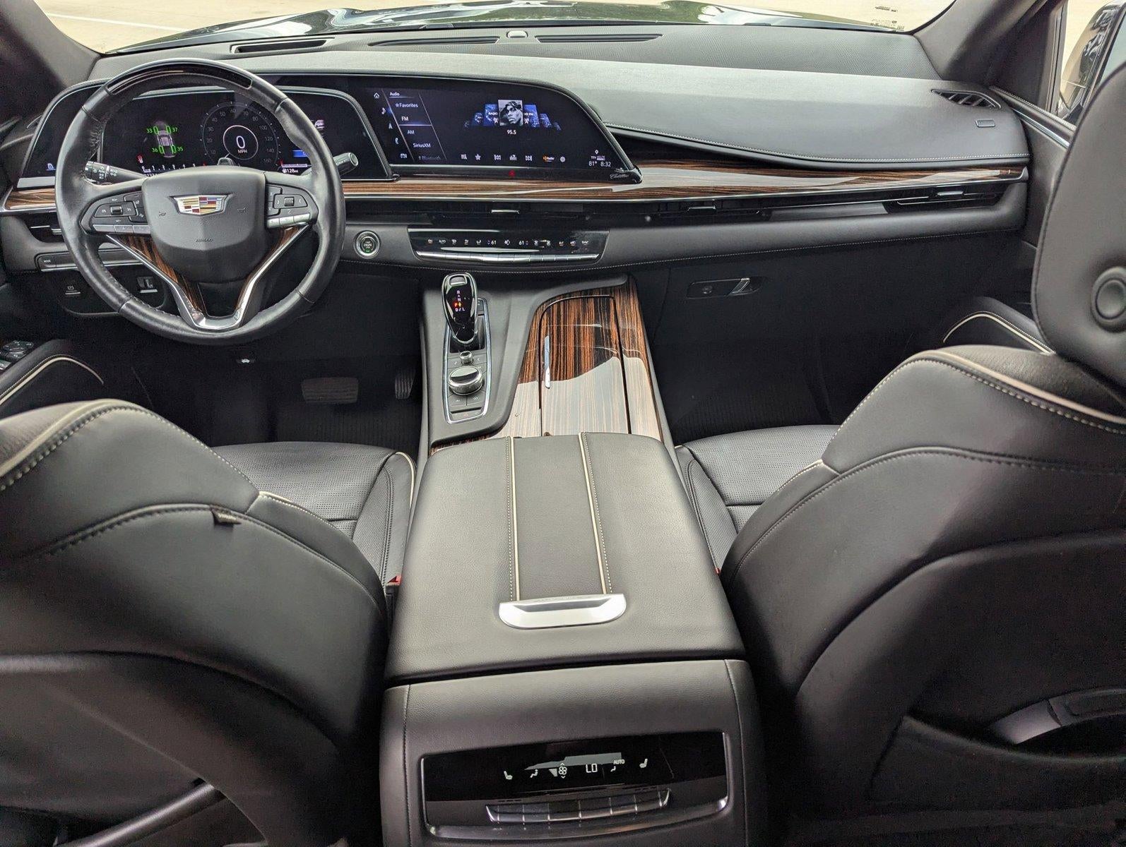 2023 Cadillac Escalade Premium Luxury