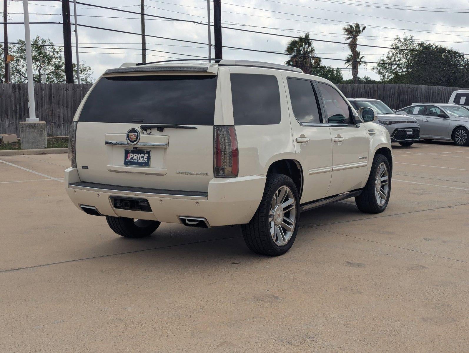 2014 Cadillac Escalade Premium