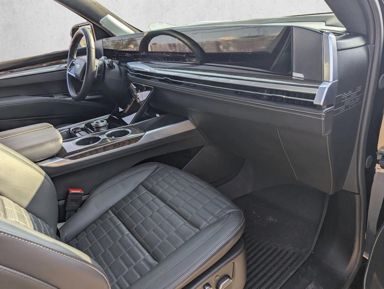 2025 Cadillac Escalade Sport Platinum