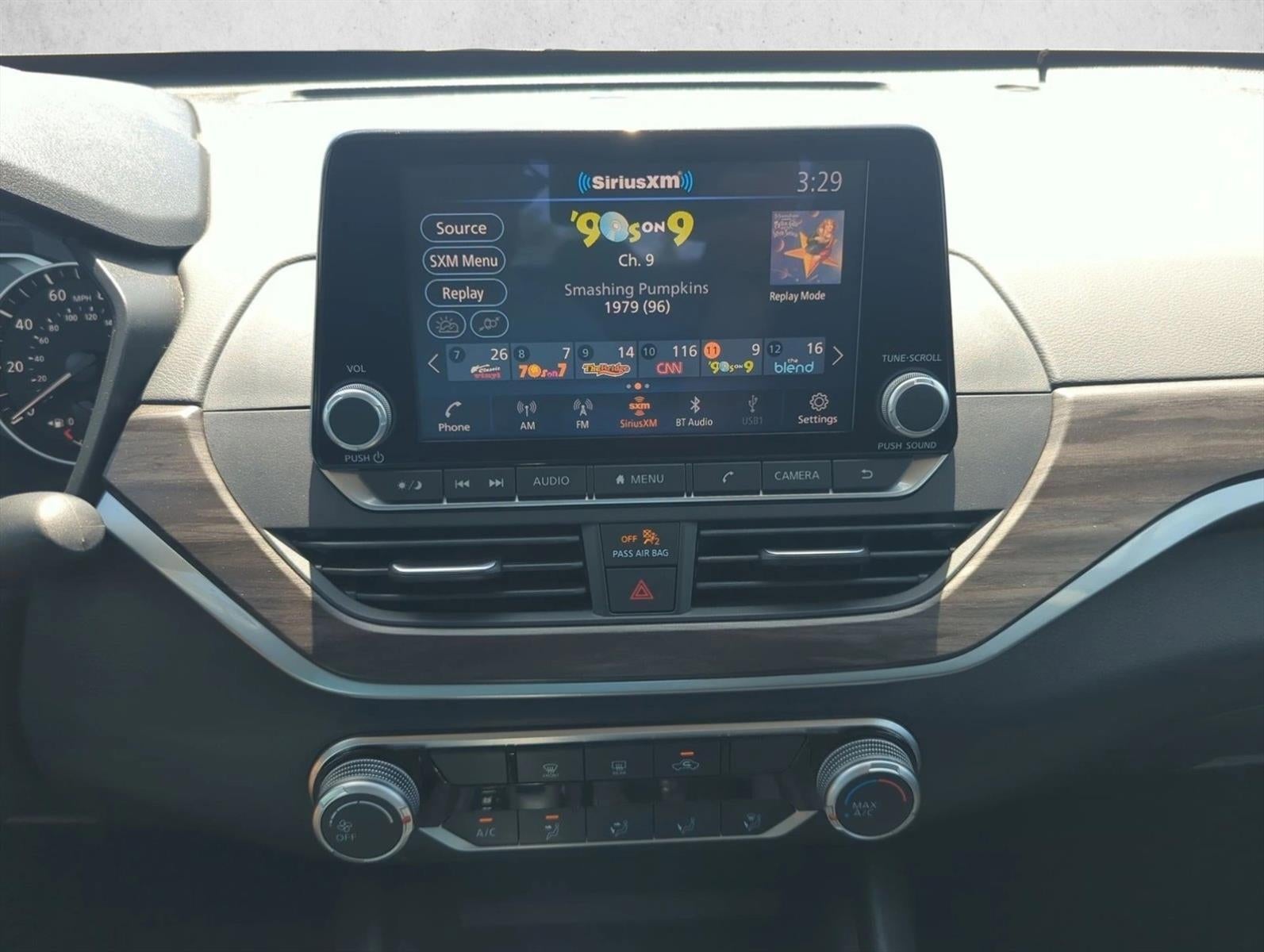 2025 Nissan Altima SV FWD