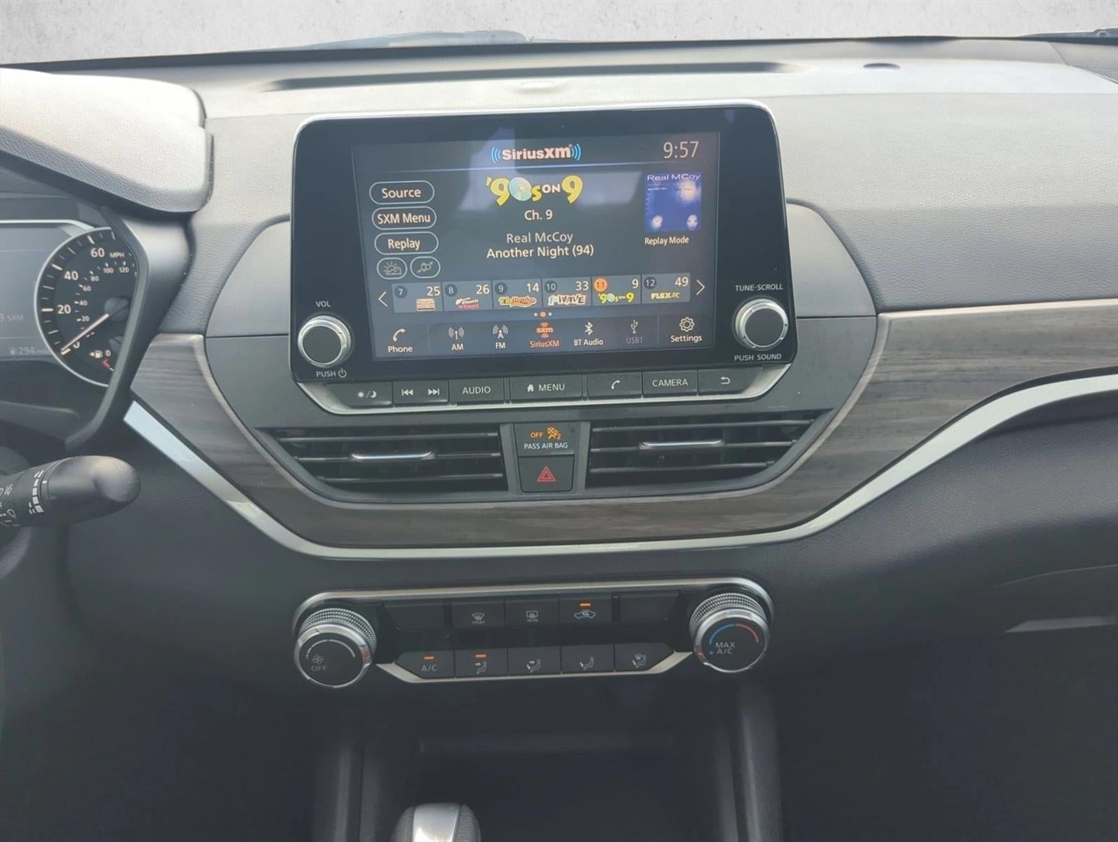 2025 Nissan Altima SV FWD