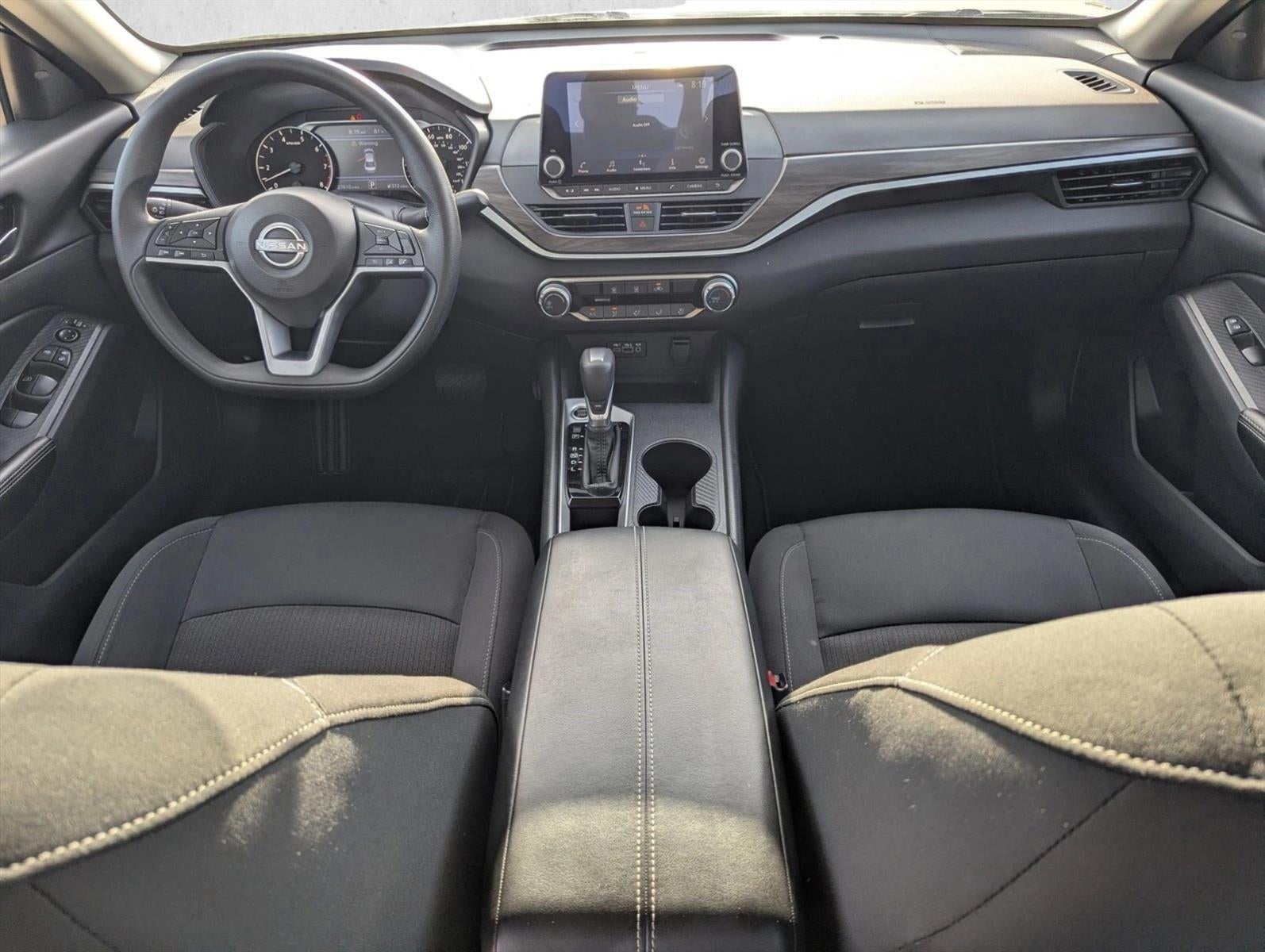 2025 Nissan Altima SV FWD