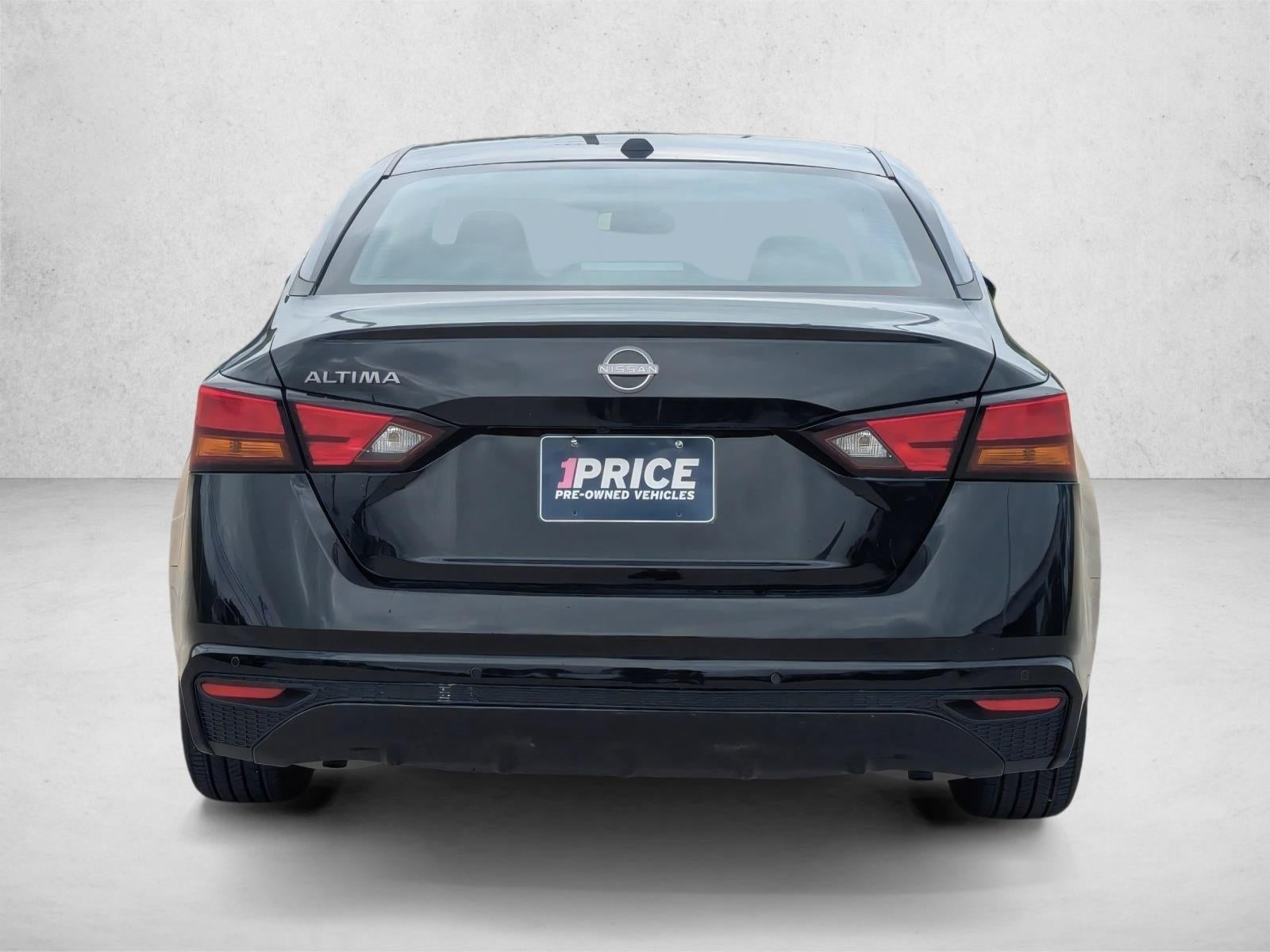 2025 Nissan Altima SV FWD