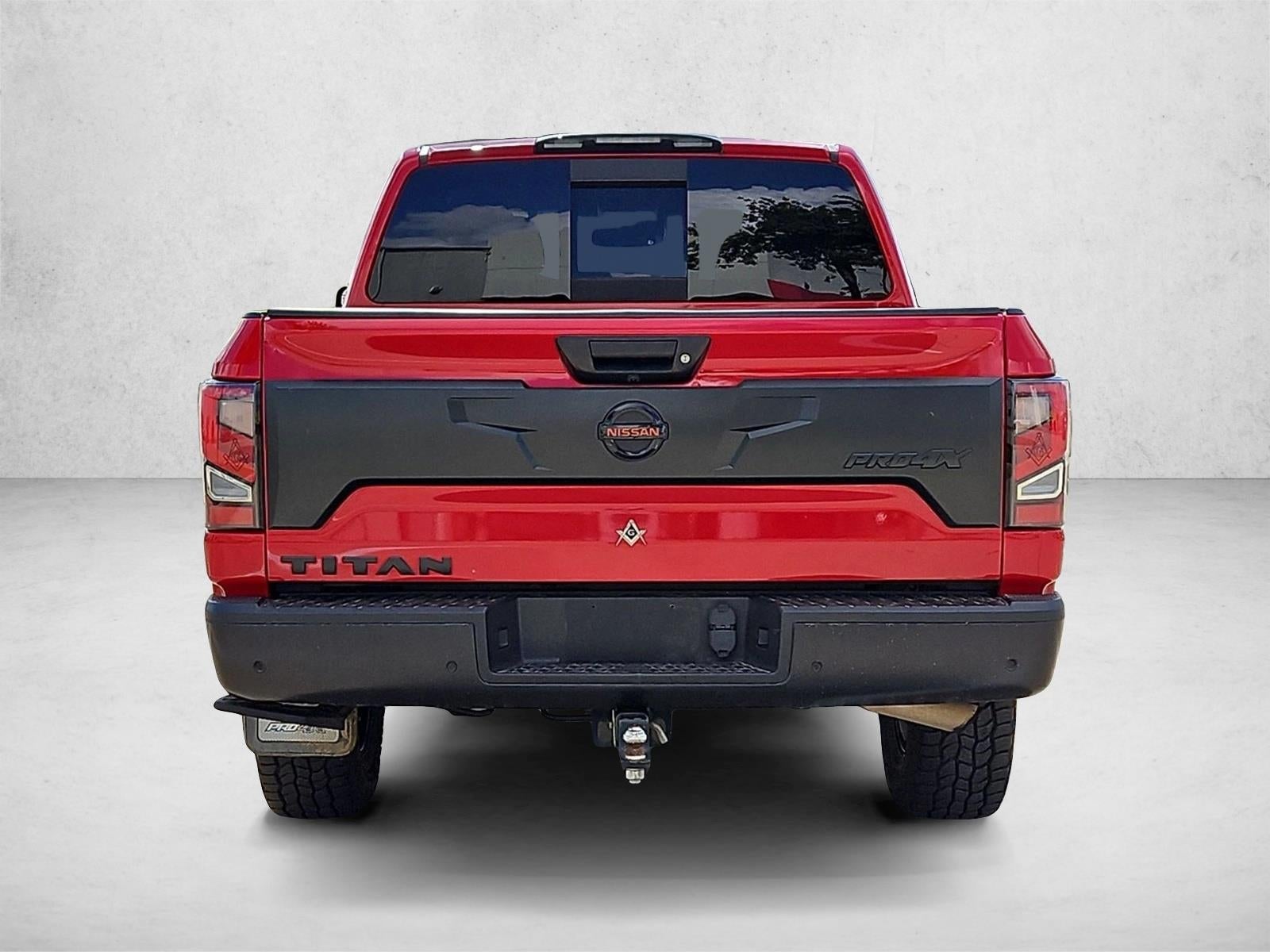 2021 Nissan TITAN Crew Cab PRO-4X 4x4