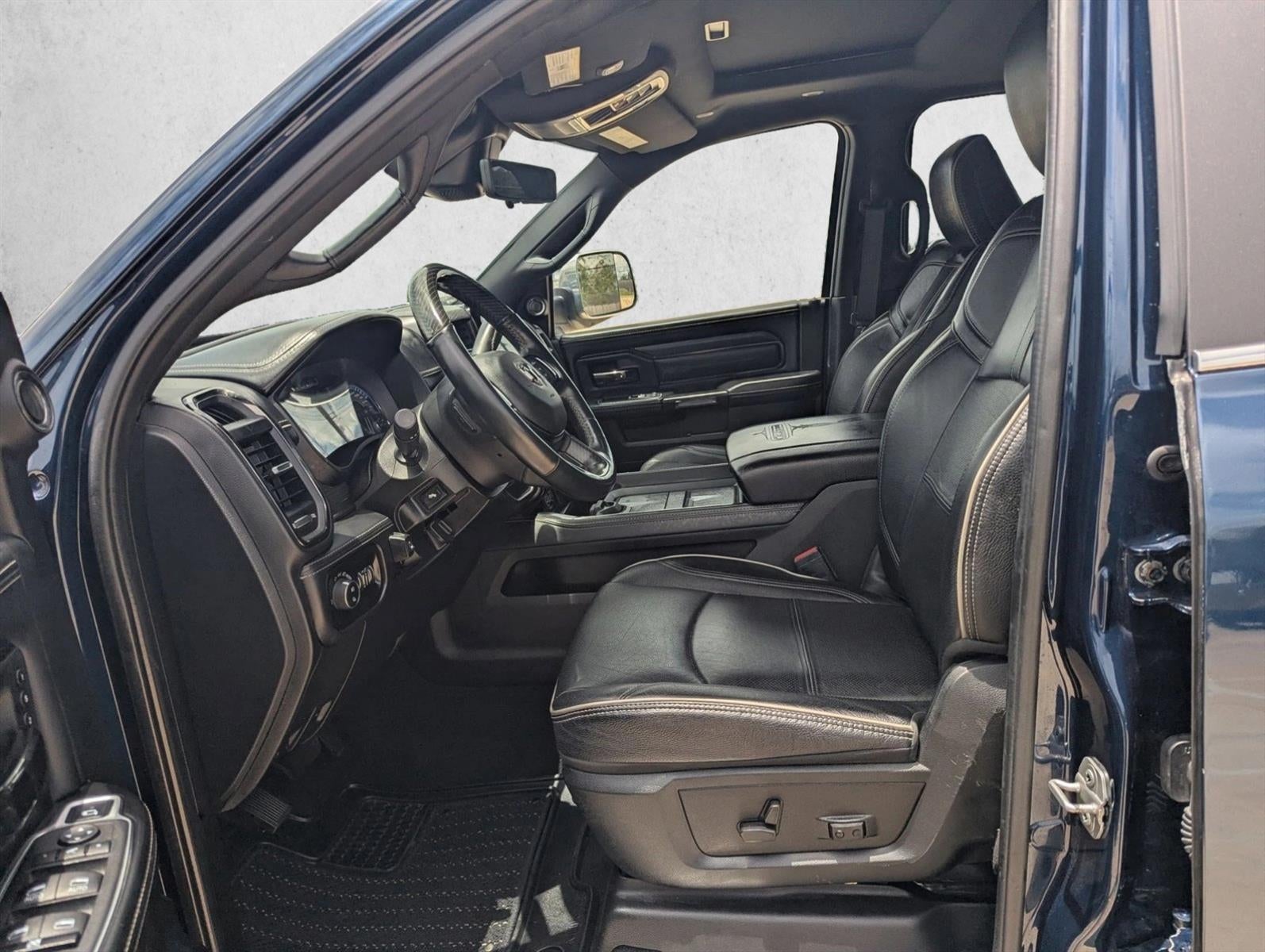2022 RAM 2500 Limited Crew Cab 4x4 6'4" Box