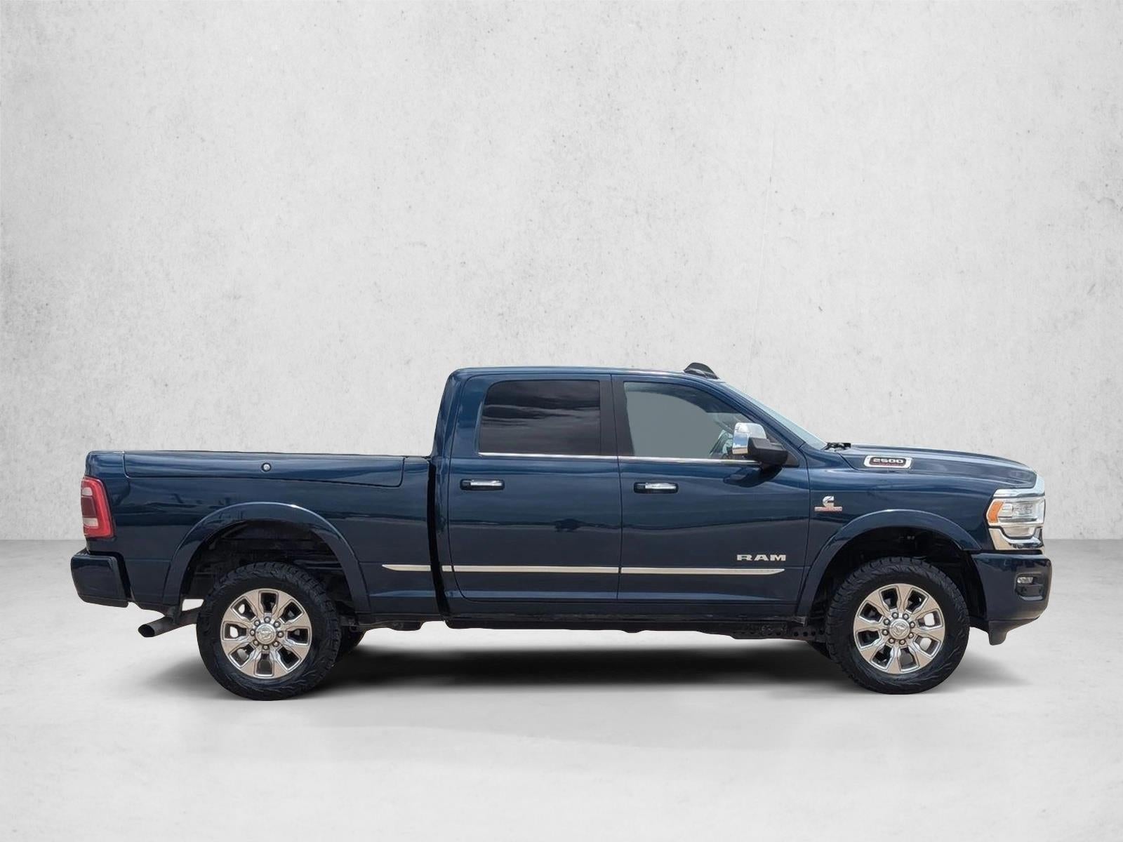 2022 RAM 2500 Limited Crew Cab 4x4 6'4" Box