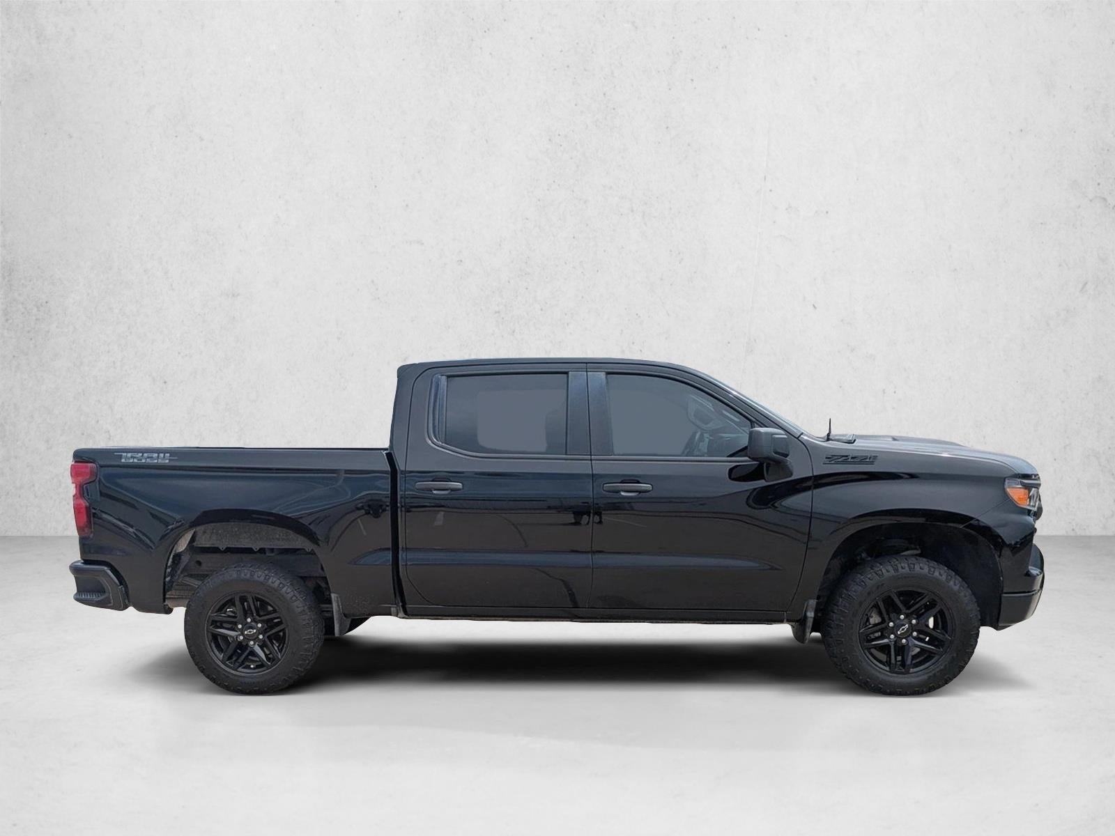 2022 Chevrolet Silverado 1500 Custom Trail Boss