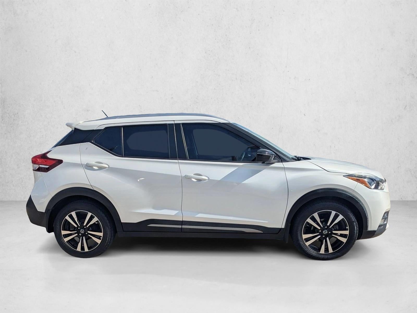 2020 Nissan Kicks SR Xtronic CVT