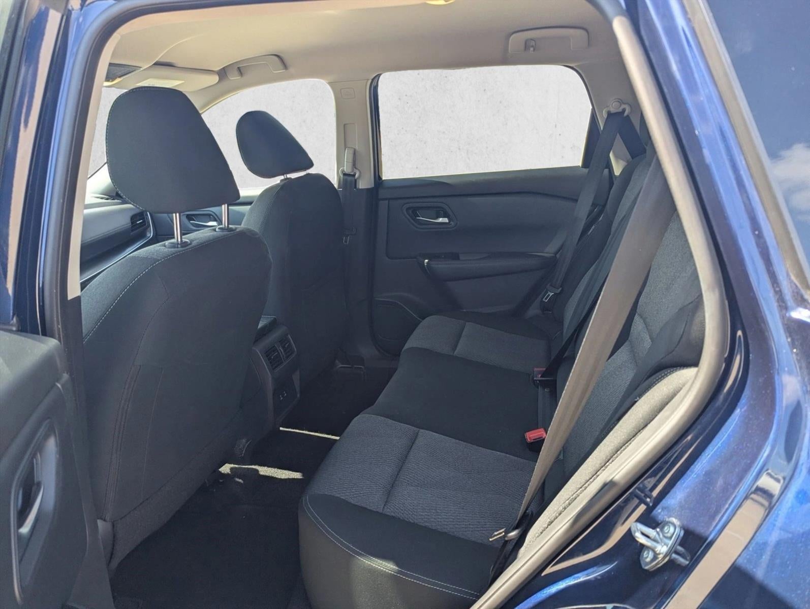 2025 Nissan Rogue SV FWD