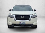2022 Nissan Pathfinder SL 2WD