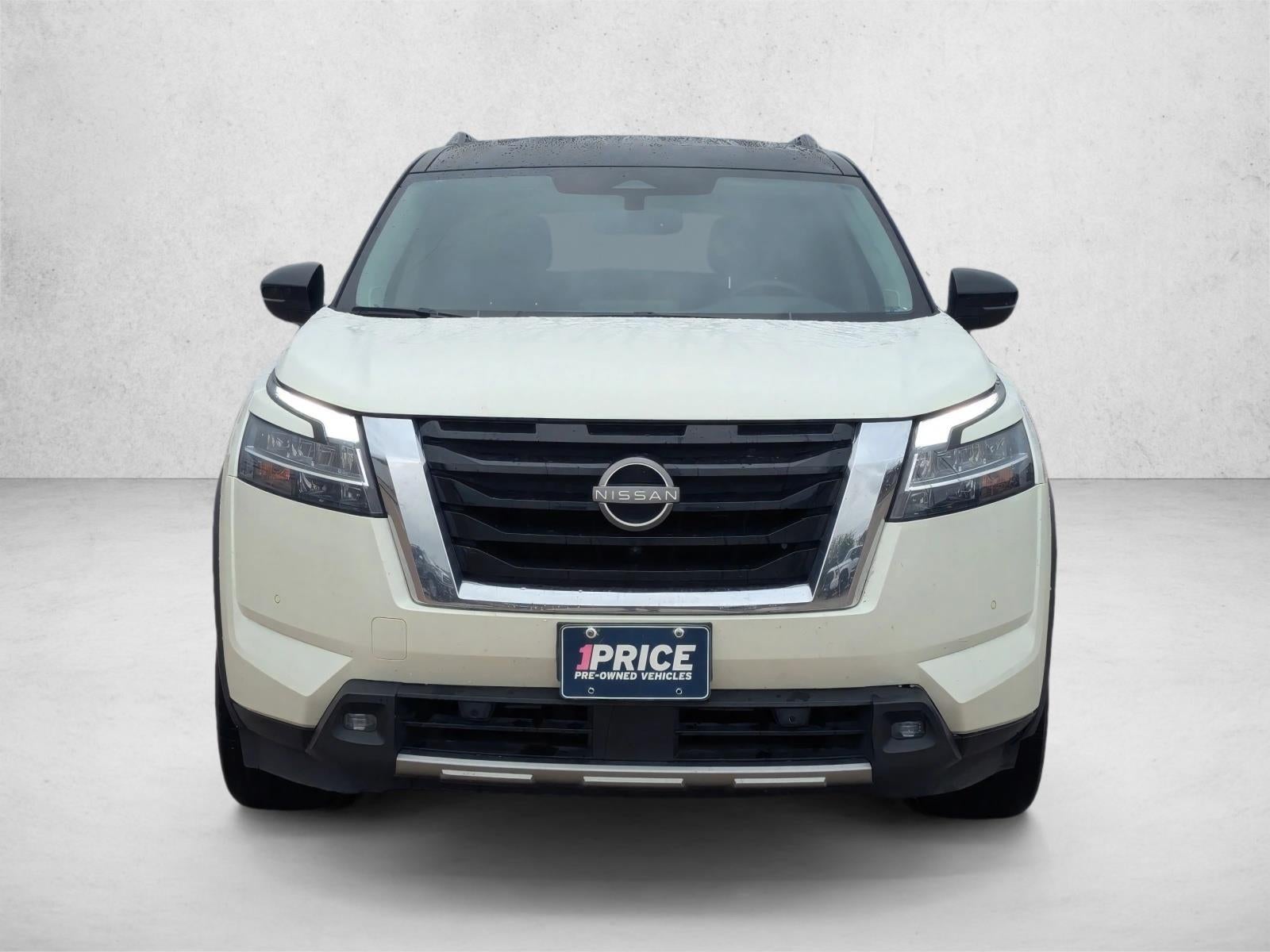 2022 Nissan Pathfinder SL 2WD