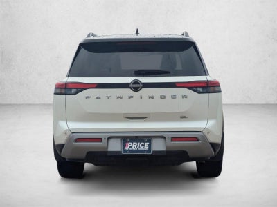 2022 Nissan Pathfinder SL 2WD