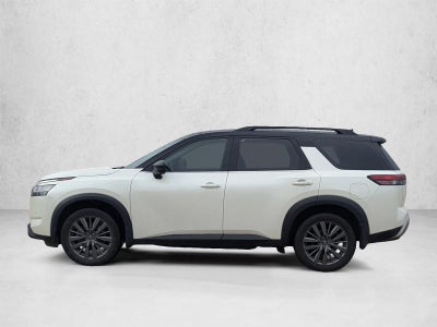 2022 Nissan Pathfinder SL 2WD