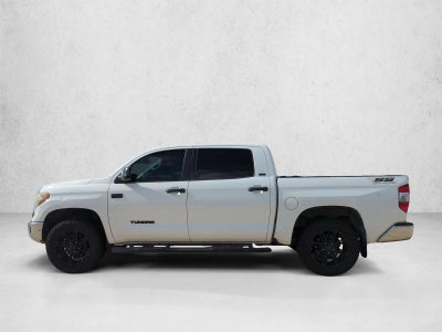 2018 Toyota Tundra SR5 5.7L V8