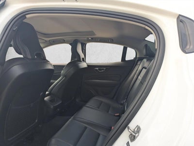 2020 Volvo S60 Momentum