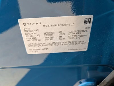2025 RIVIAN R1S Adventure