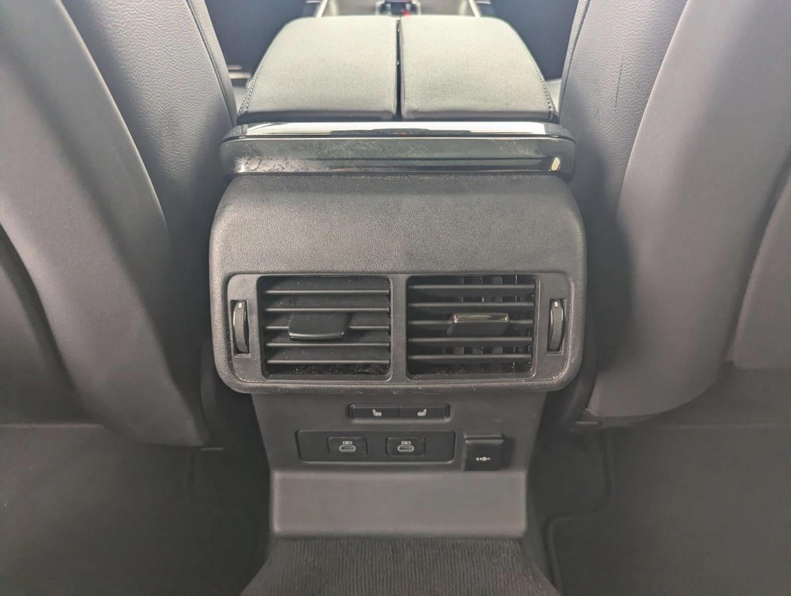 2025 Land Rover Range Rover Velar Dynamic SE