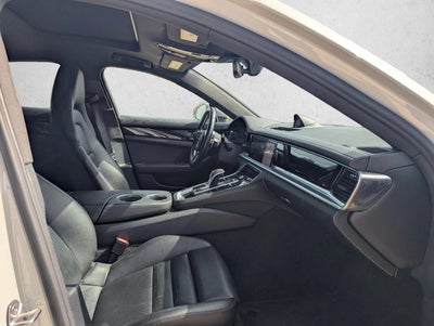 2017 Porsche Panamera 4S