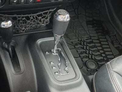2014 Jeep Wrangler Unlimited 4WD 4dr Altitude