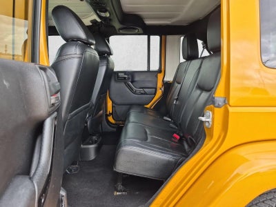 2014 Jeep Wrangler Unlimited 4WD 4dr Altitude