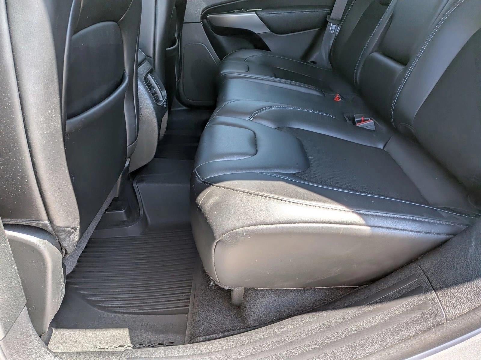 2021 Jeep Cherokee Latitude Plus FWD
