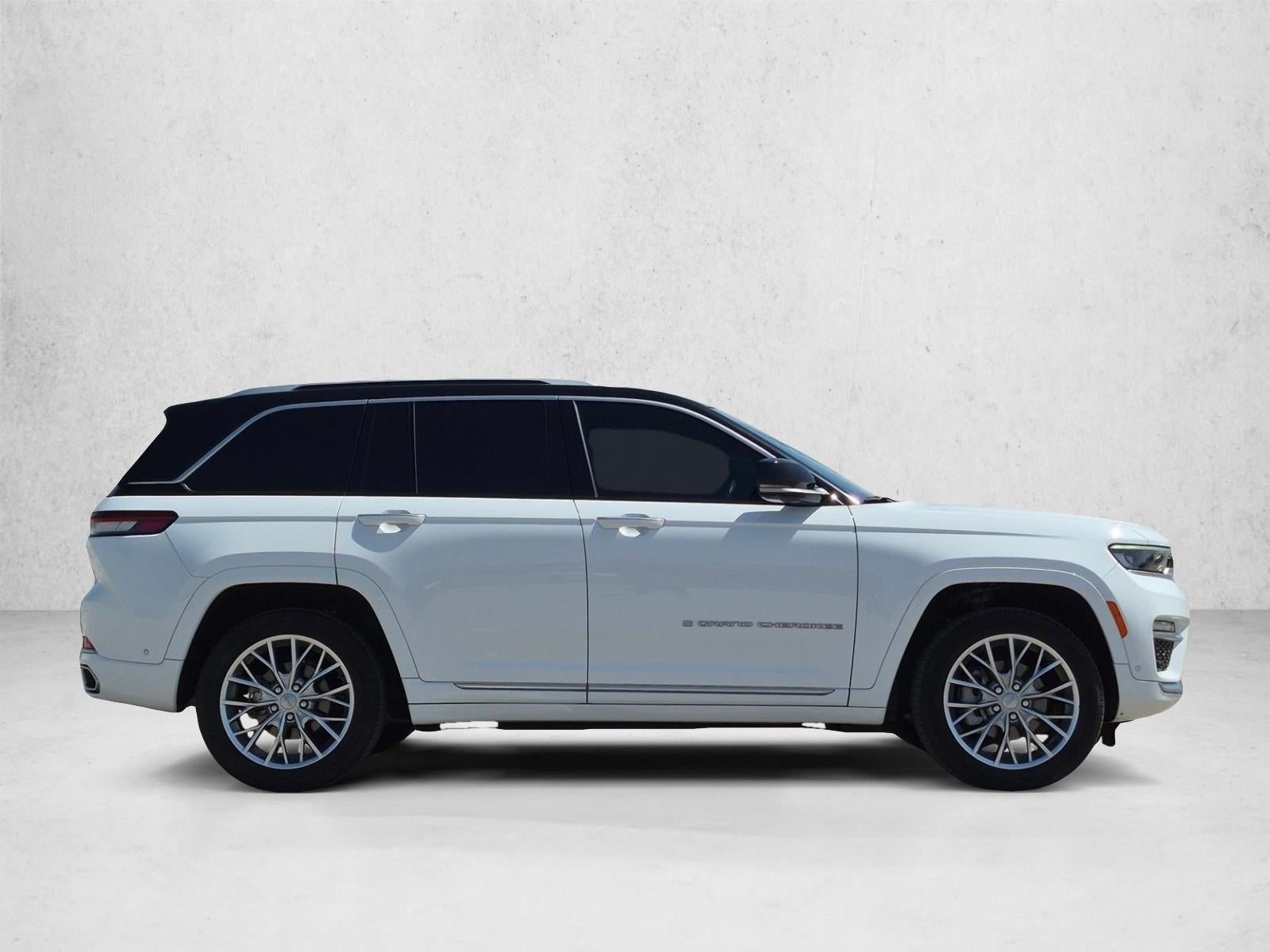2023 Jeep Grand Cherokee Summit 4x4