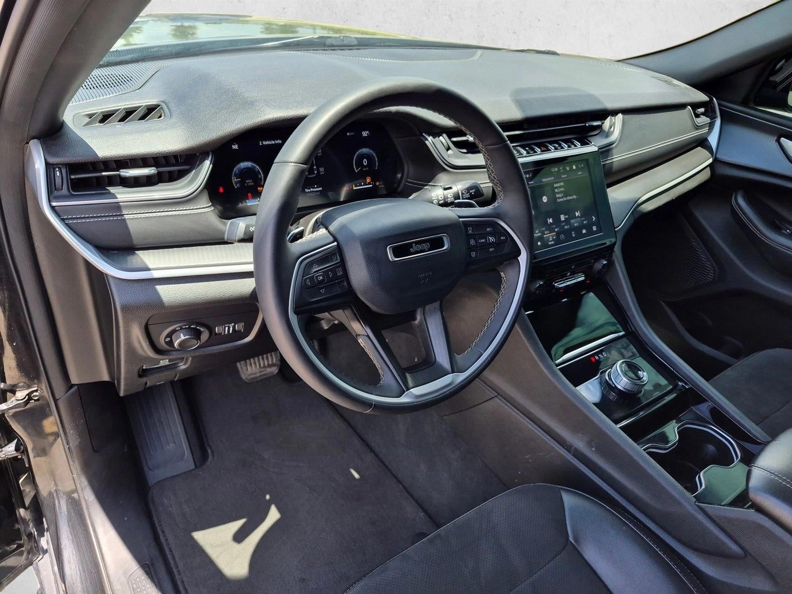 2023 Jeep Grand Cherokee L Altitude 4x4