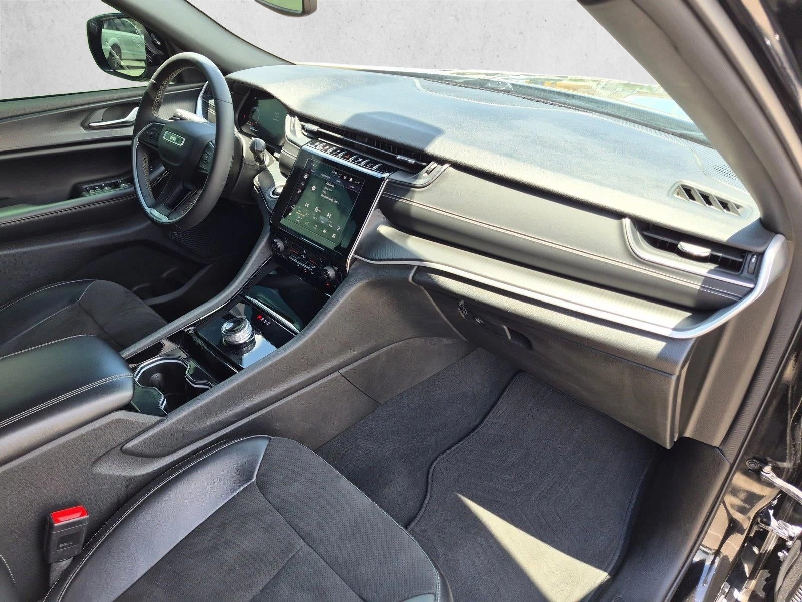2023 Jeep Grand Cherokee L Altitude 4x4