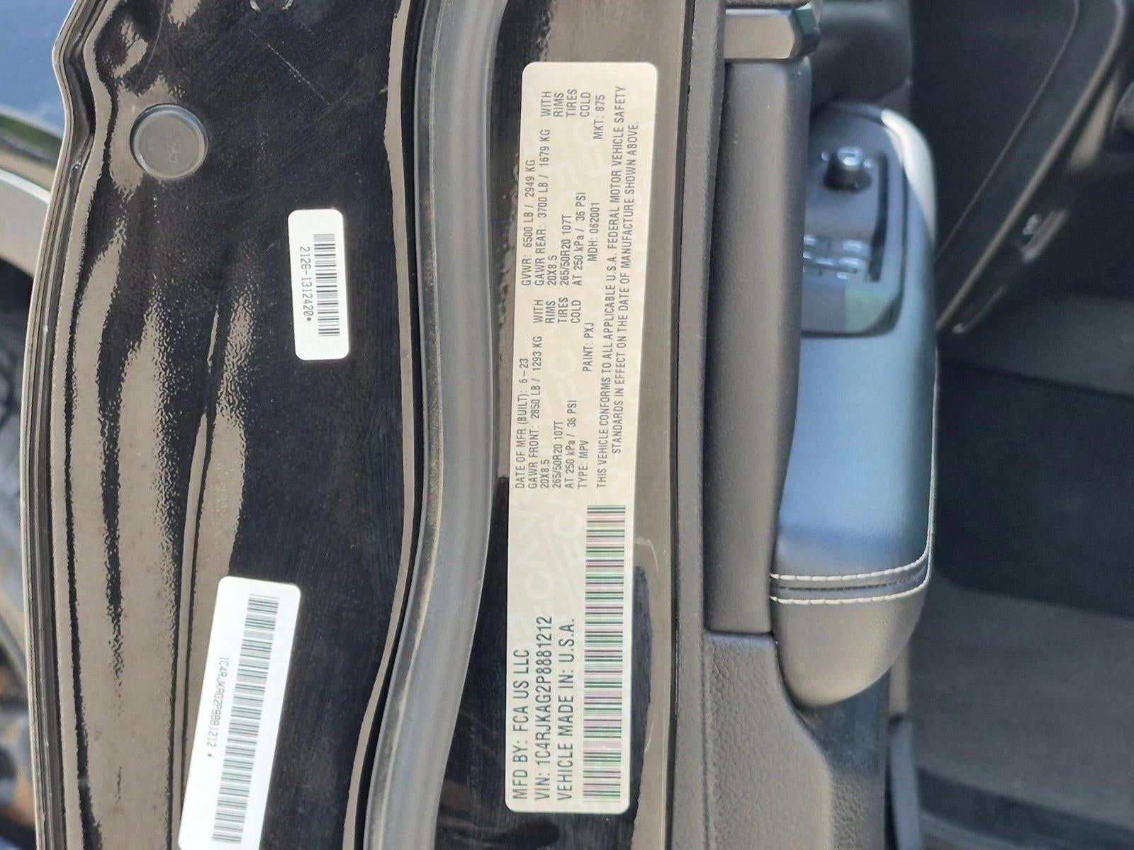 2023 Jeep Grand Cherokee L Altitude 4x4