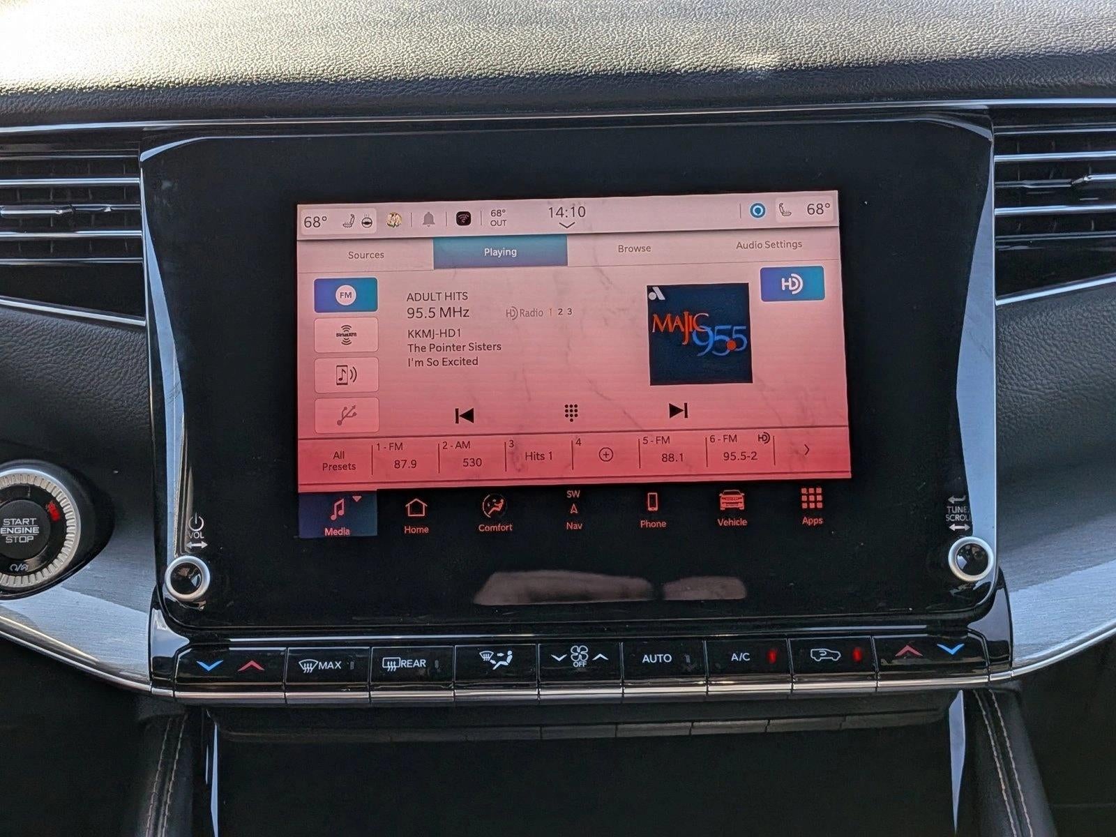 2022 Jeep Wagoneer Series III Carbide 4x2