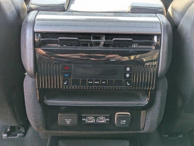 2022 Jeep Wagoneer Series III Carbide 4x2