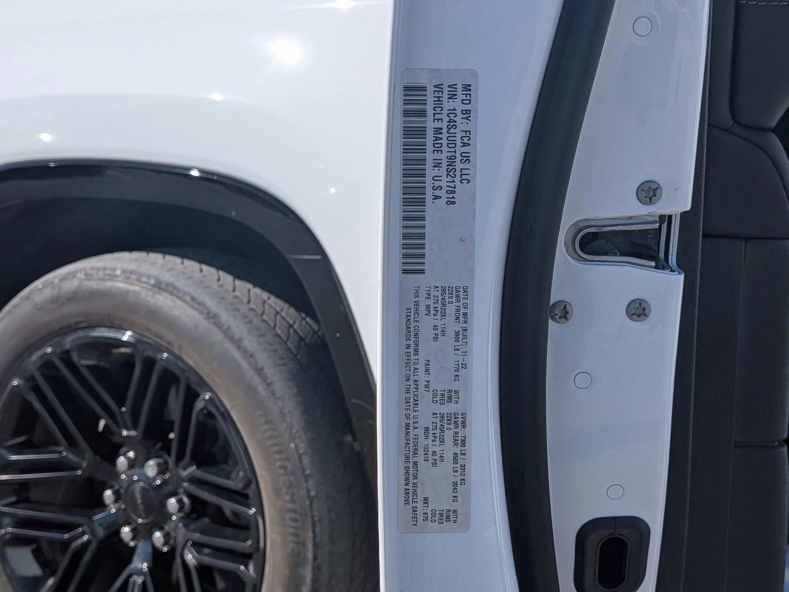 2022 Jeep Wagoneer Series III Carbide 4x2