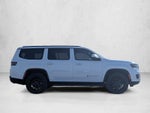 2022 Jeep Wagoneer Series III Carbide 4x2